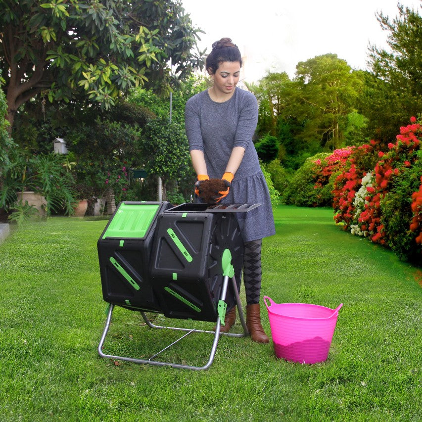 Gardening Naturally tumbling composter 140l 2 cell in garden